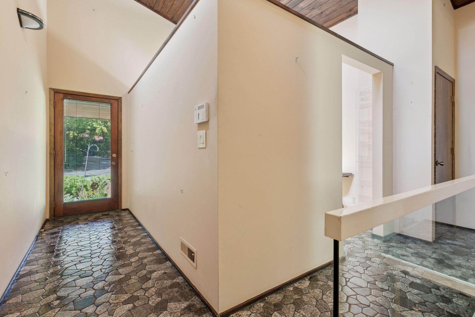 1415 Natchez Avenue S