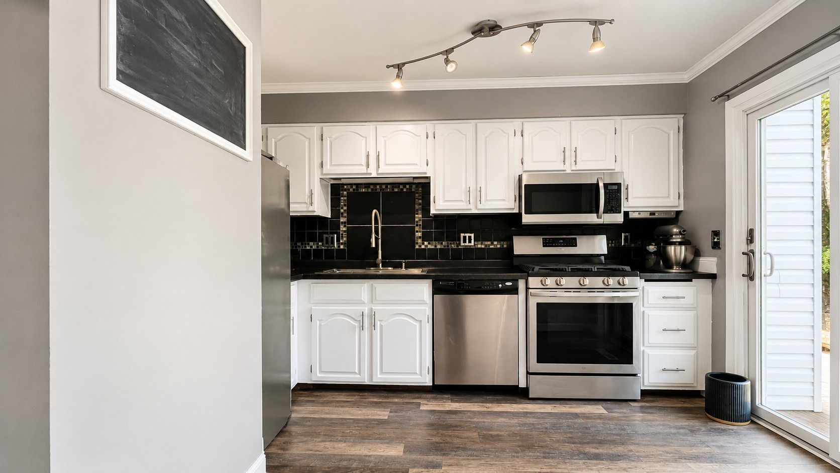 2192 Tower Court