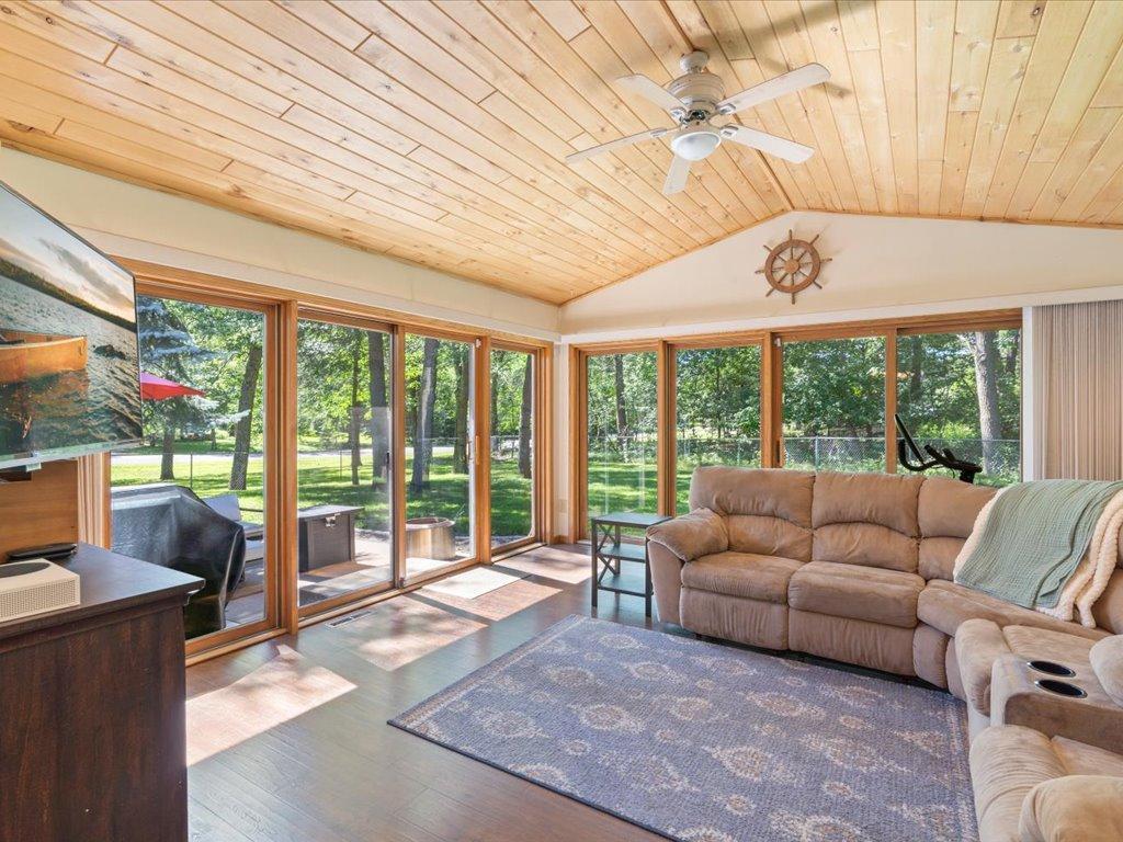 4710 Michelle Circle