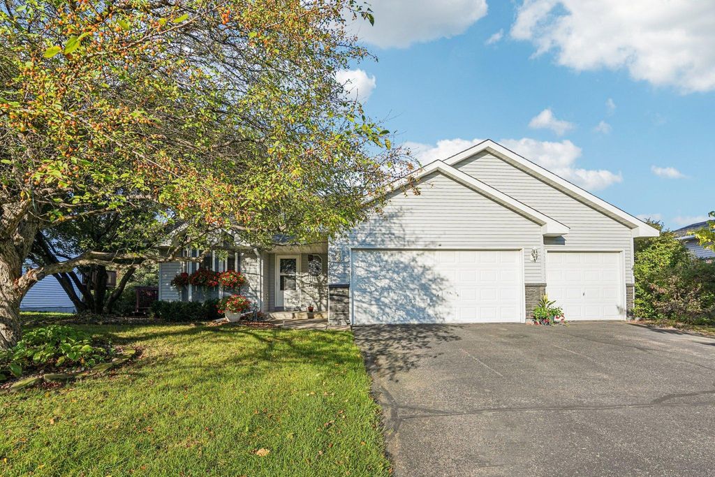 Photo of 5325 Wood Duck Lane, Big Lake, MN 55309 (MLS # 7032764)