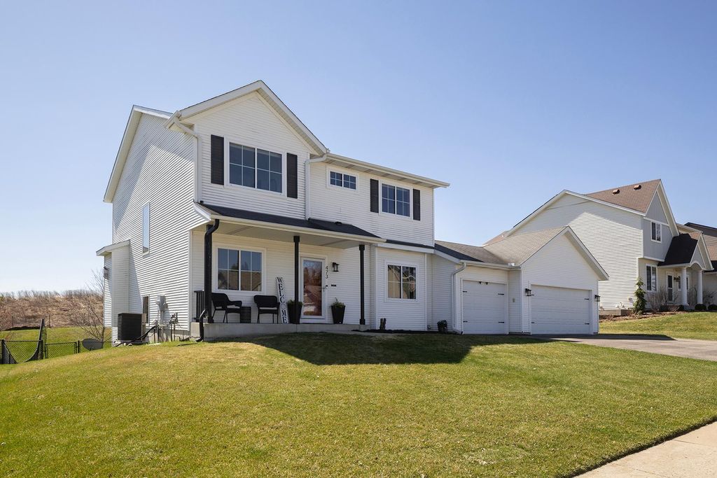 Photo of 473 Amberg Lane, Chaska, MN 55318 (MLS # 7048610)