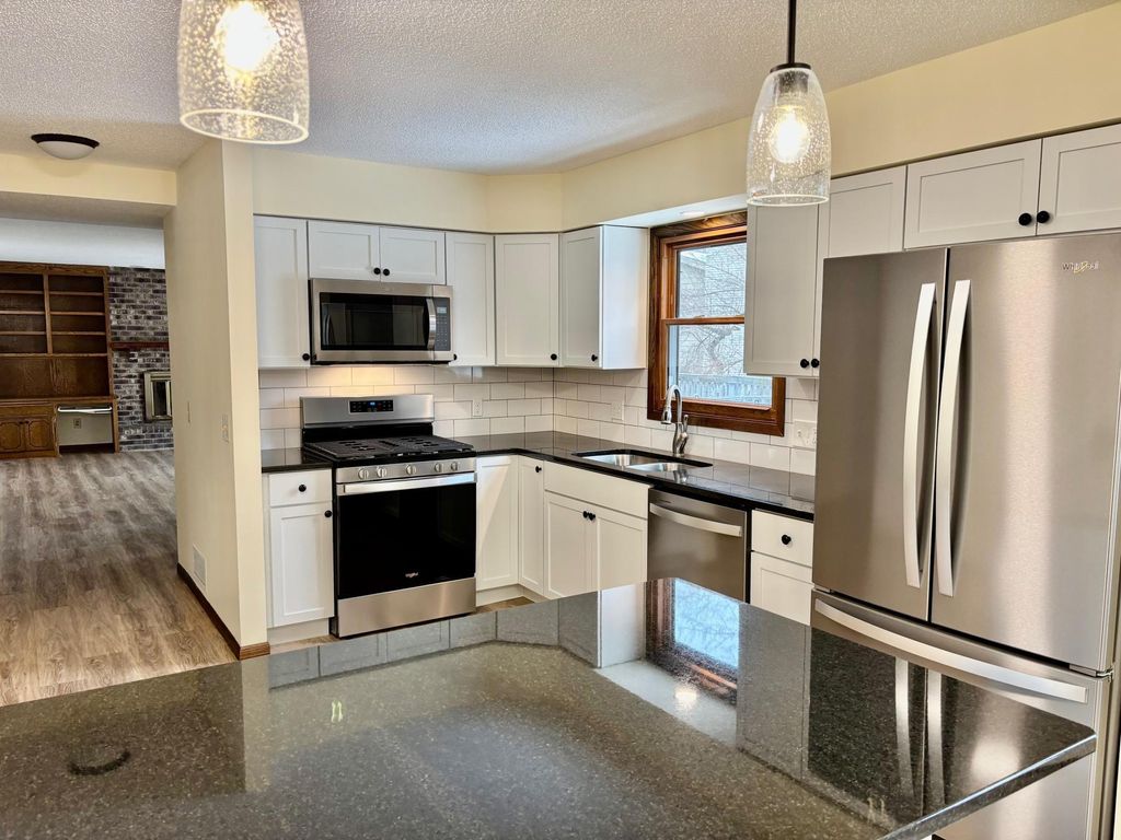 Photo of 2700 Crestwood Circle, Hopkins, MN 55305 (MLS # 7012736)