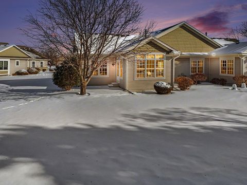 14461 Freesia Way Apple Valley MN 55124