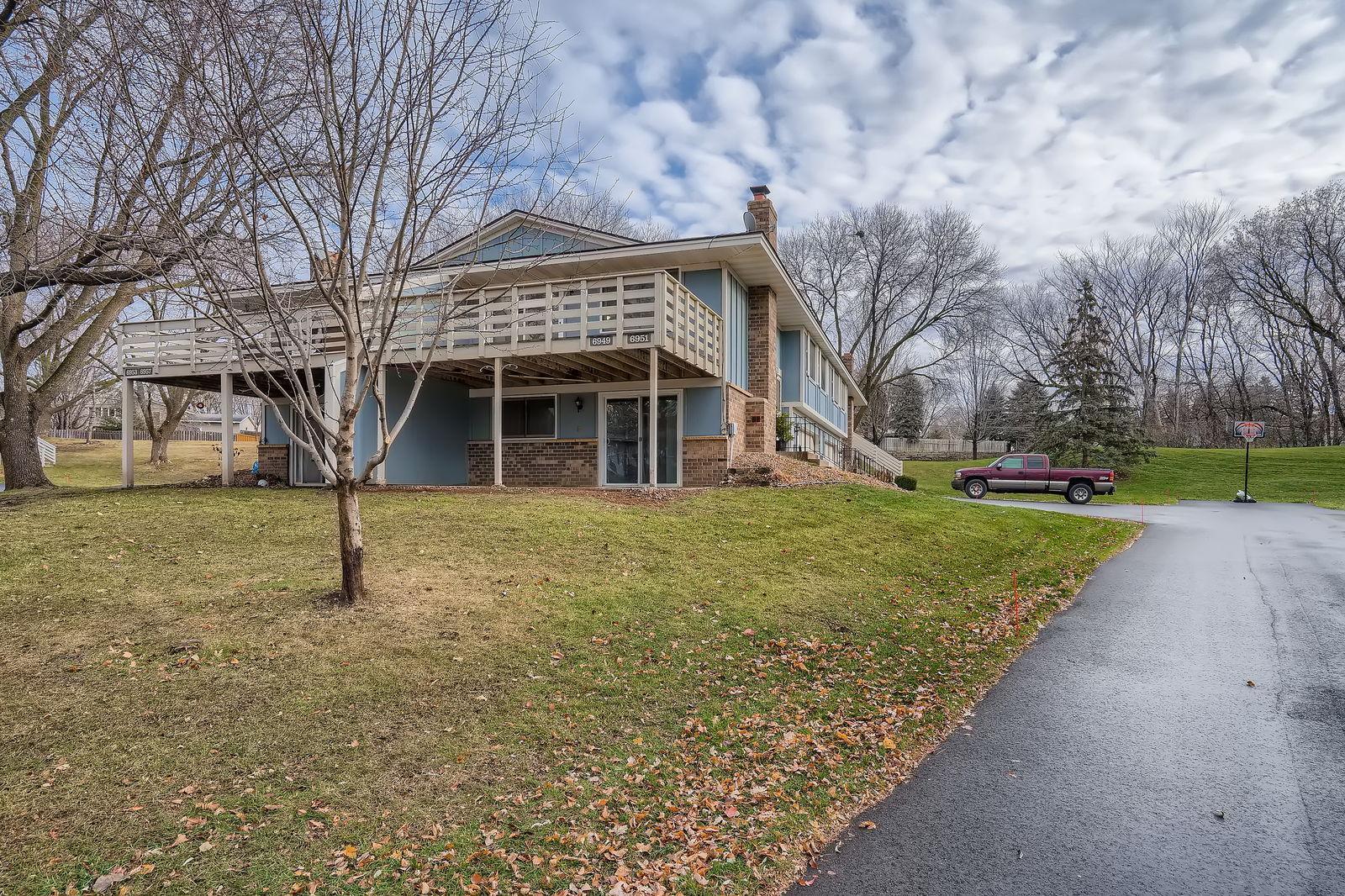 6951 Macbeth Circle