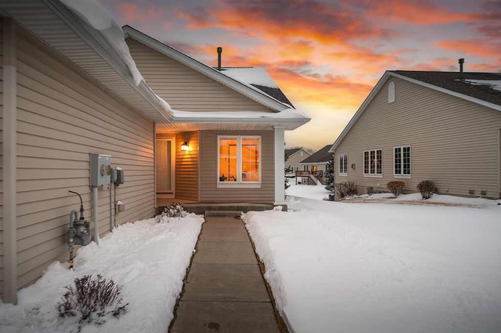 Photo of 17427 Deerfield Drive SE, Prior Lake, MN 55372 (MLS # 7023515)