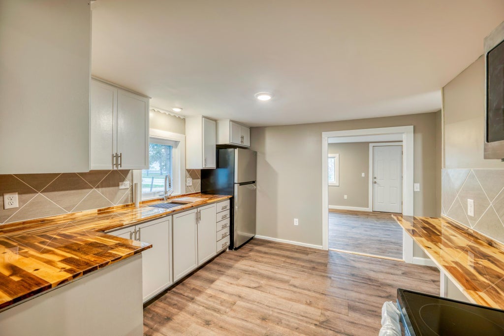 Photo of 513 26th Street NW, Bemidji, MN 56601 (MLS # 7160280)