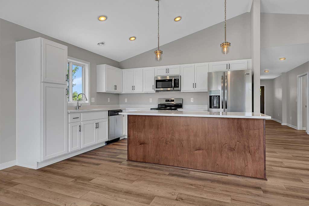 Photo of 910 13th Avenue NE, Saint Joseph, MN 56374 (MLS # 7127610)