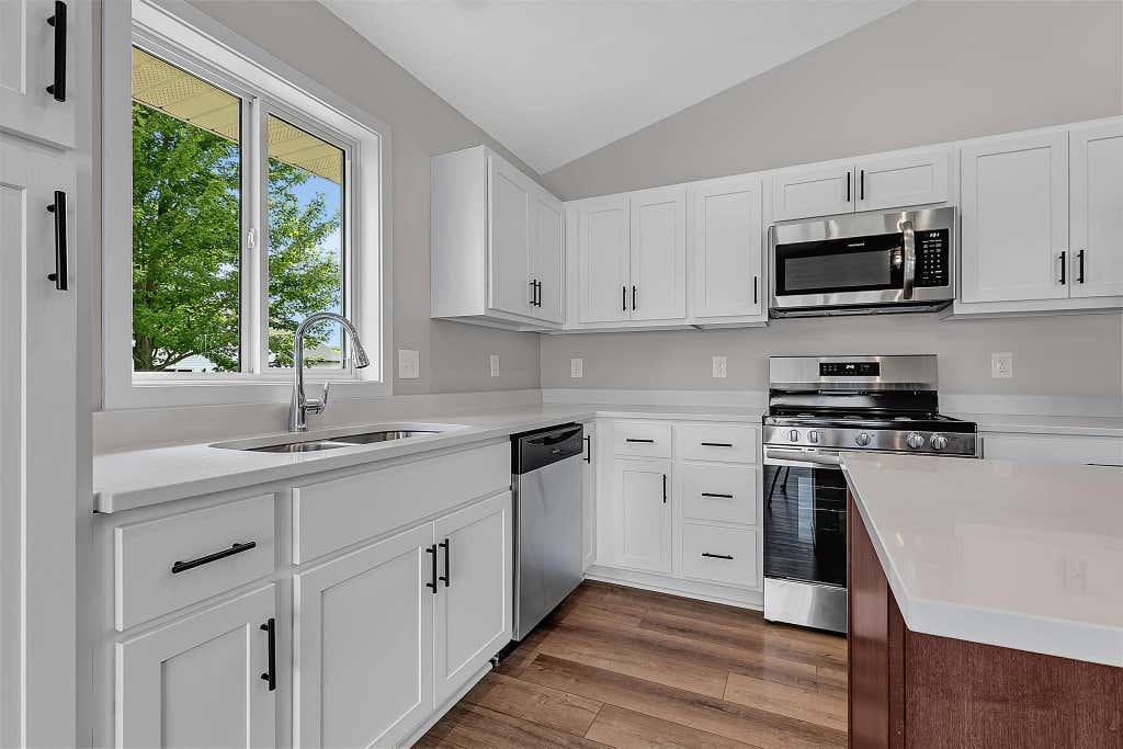 Photo of 910 13th Avenue NE, Saint Joseph, MN 56374 (MLS # 7127610)