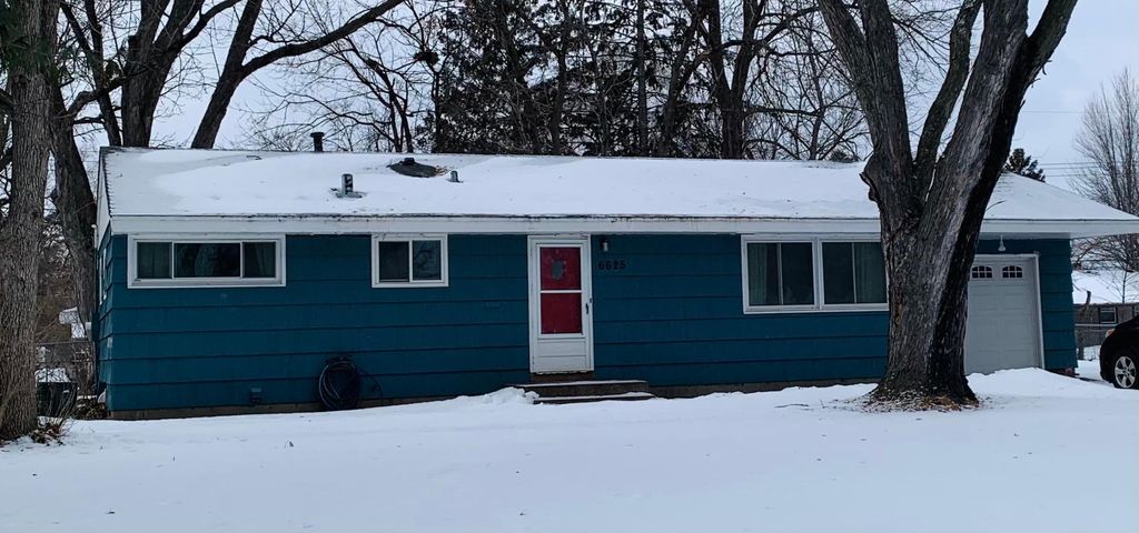 Photo of 6625 Idaho Avenue N, Brooklyn Park, MN 55428 (MLS # 7007356)