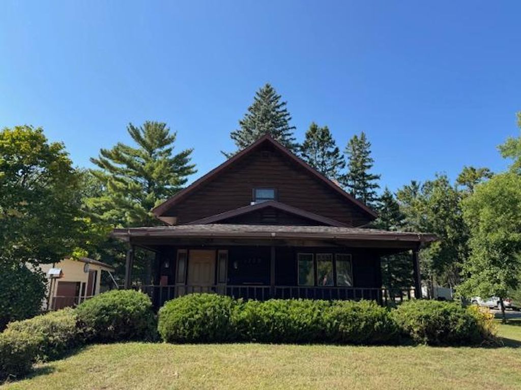 Photo of 1303 Jefferson Street S, Wadena, MN 56482 (MLS # 6782240)