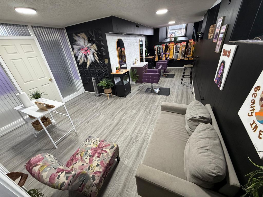 Photo of 201 4th Street SW #BSMT, Willmar, MN 56201 (MLS # 7006729)