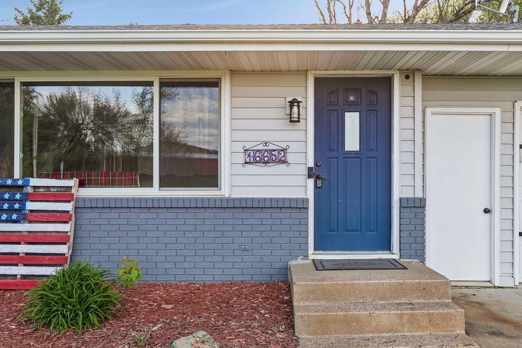 Photo of 16652 Ingersoll Avenue N, Hugo, MN 55038 (MLS # 7078130)