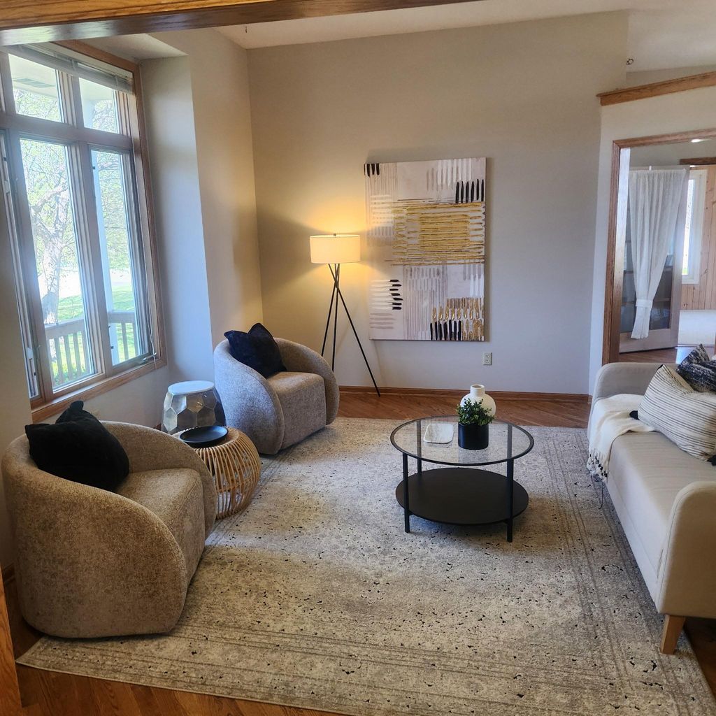 Photo of 3880 Minnesota Lane N, Plymouth, MN 55446 (MLS # 7064729)