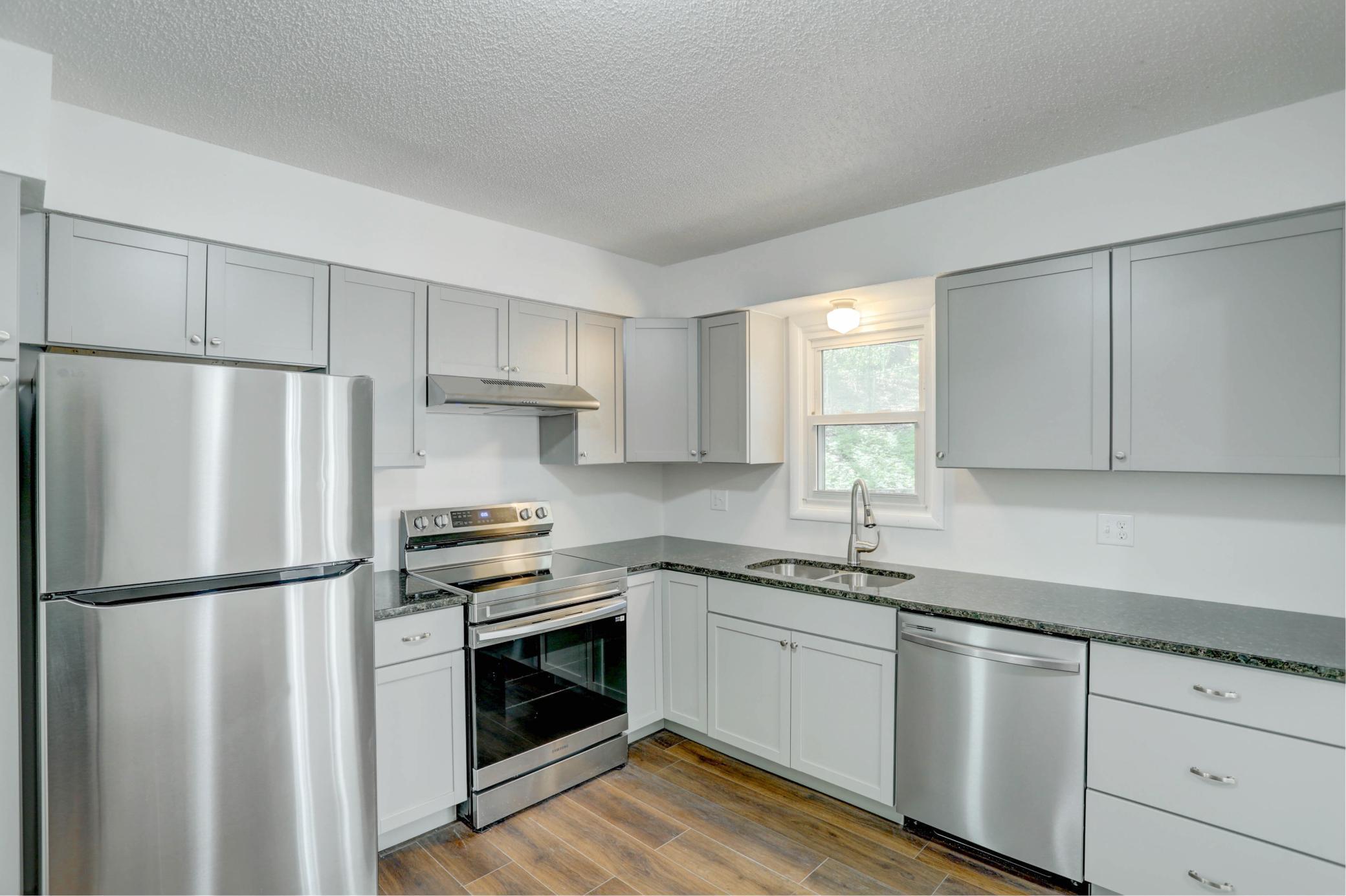 2401 Brookview Drive