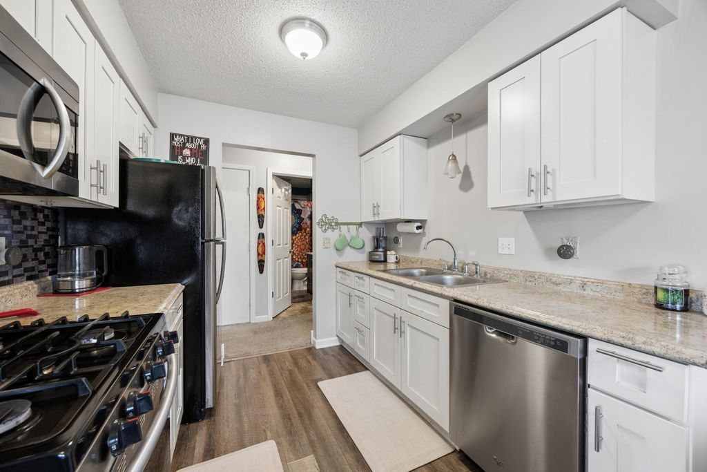 Photo of 2816 79th Avenue N, Brooklyn Park, MN 55444 (MLS # 7022828)