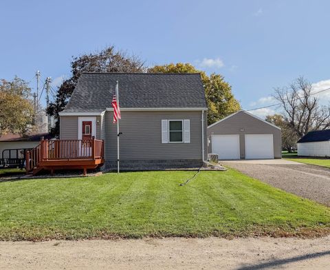 Photo of 18831 46th Street SW, Roseland Twp, MN 56216 (MLS # 6808647) Photo of 18831 46th Street SW, Roseland Twp, MN 56216 (MLS # 6808647)