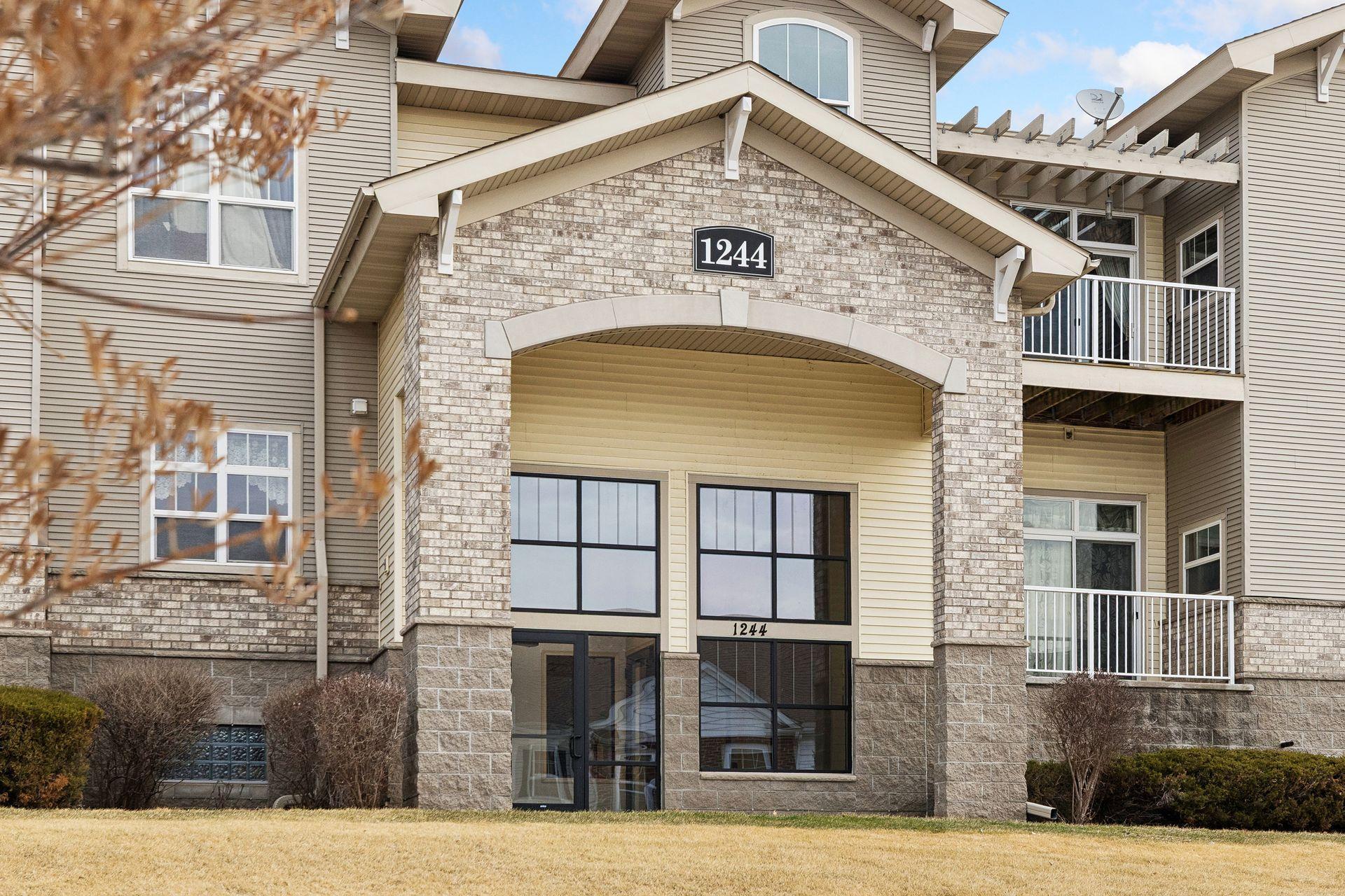 1244 County Road D E 106