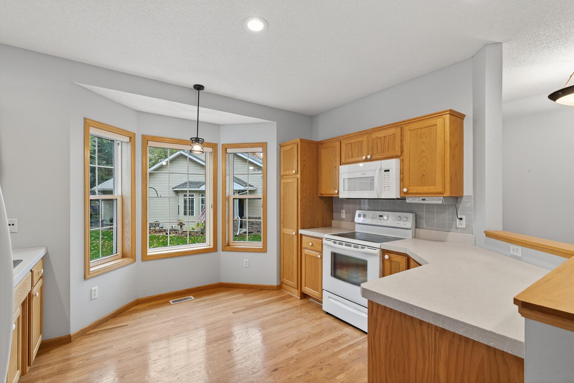 2099 Albemarle Court N