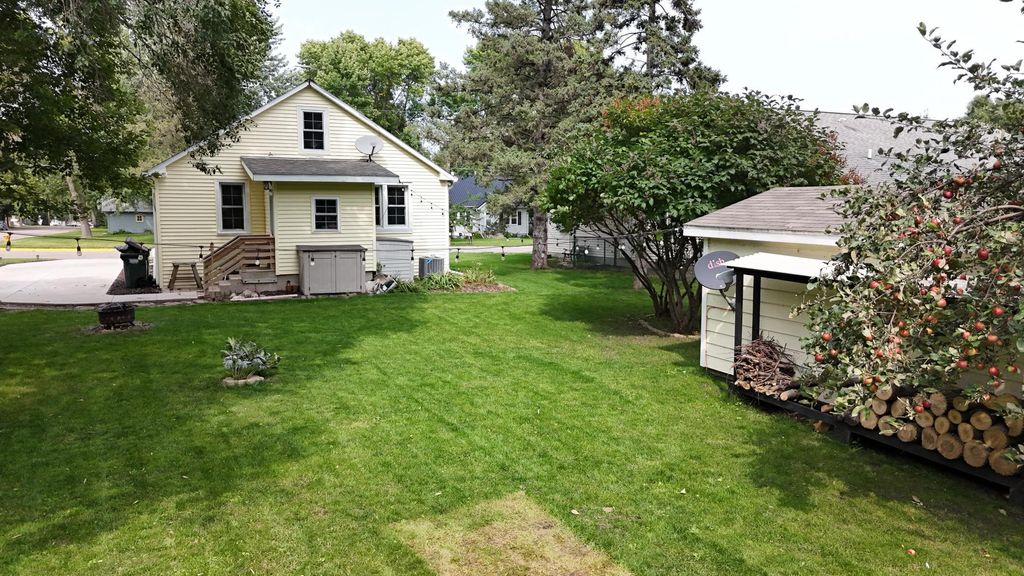 Photo of 215 W Pike Street, Osakis, MN 56360 (MLS # 6823398)