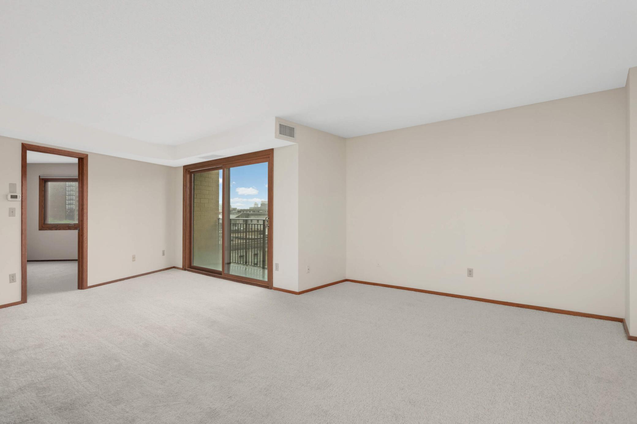 121 Washington Avenue S 514