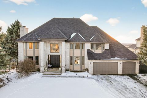 7041 Kenmare Drive Bloomington MN 55438