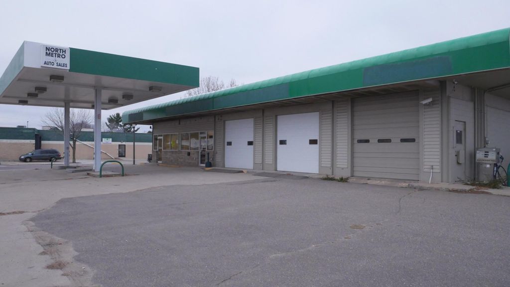 Photo of 140 1st Avenue W, Cambridge, MN 55008 (MLS # 7020144)