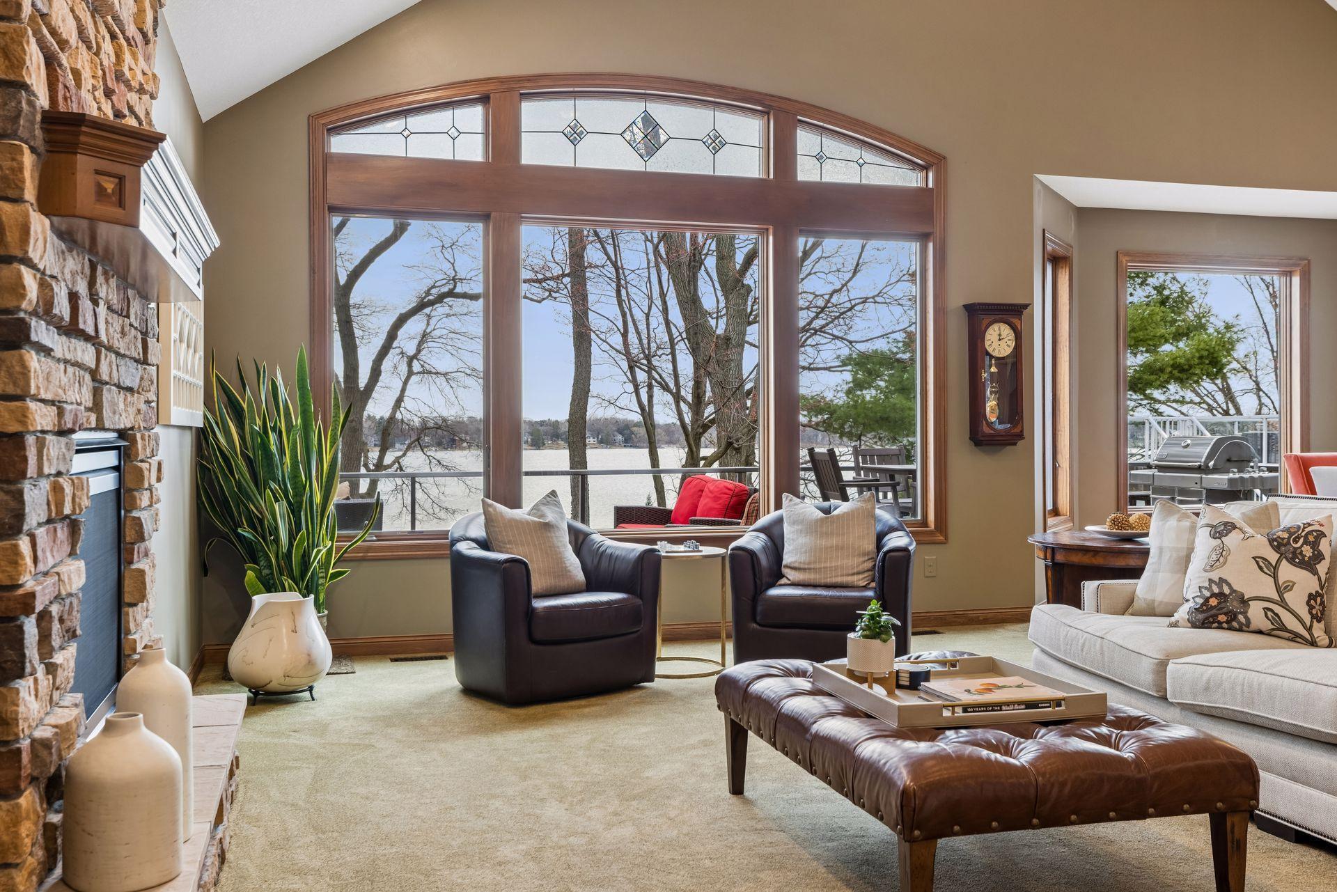 5110 Lexington Avenue N