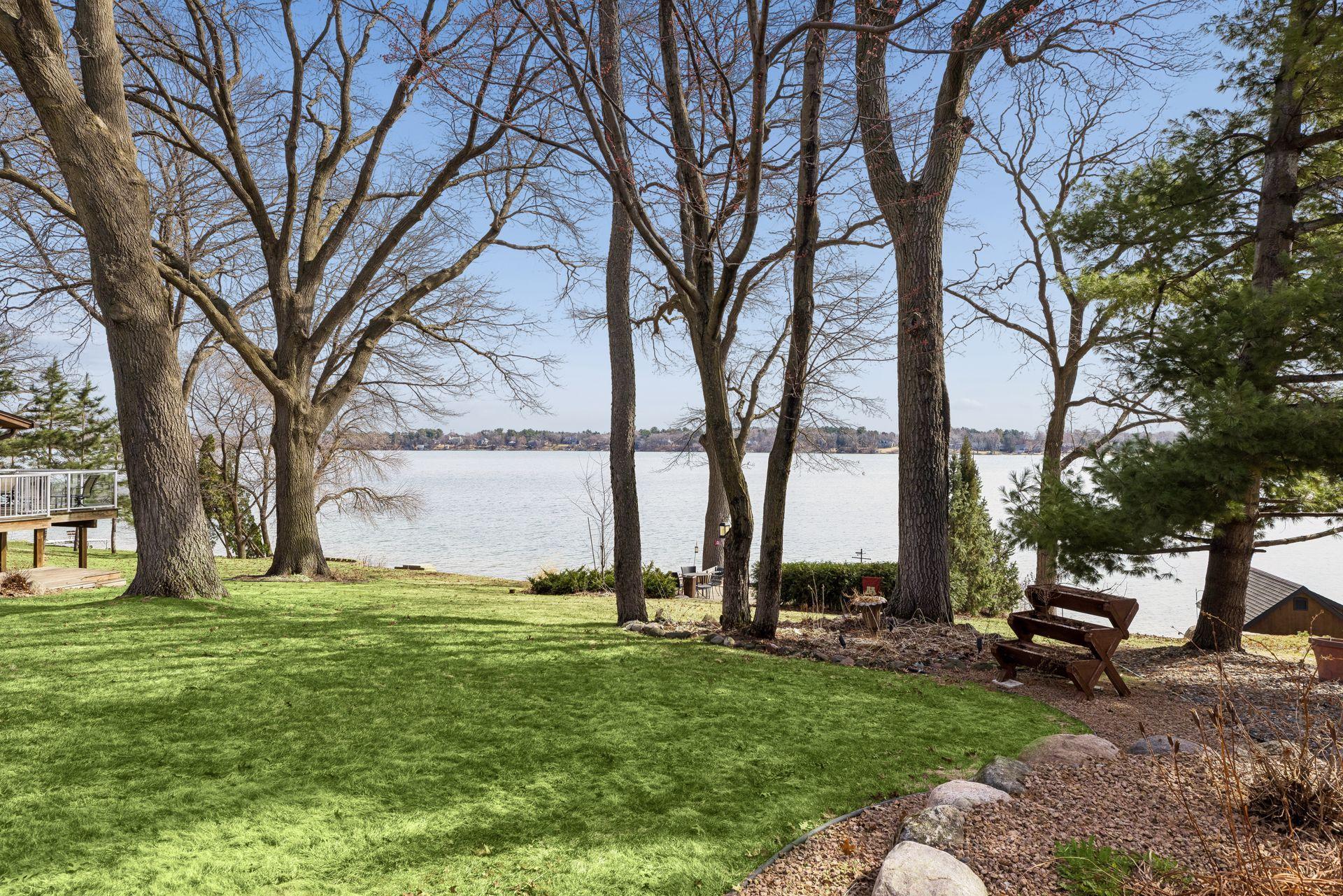 5110 Lexington Avenue N