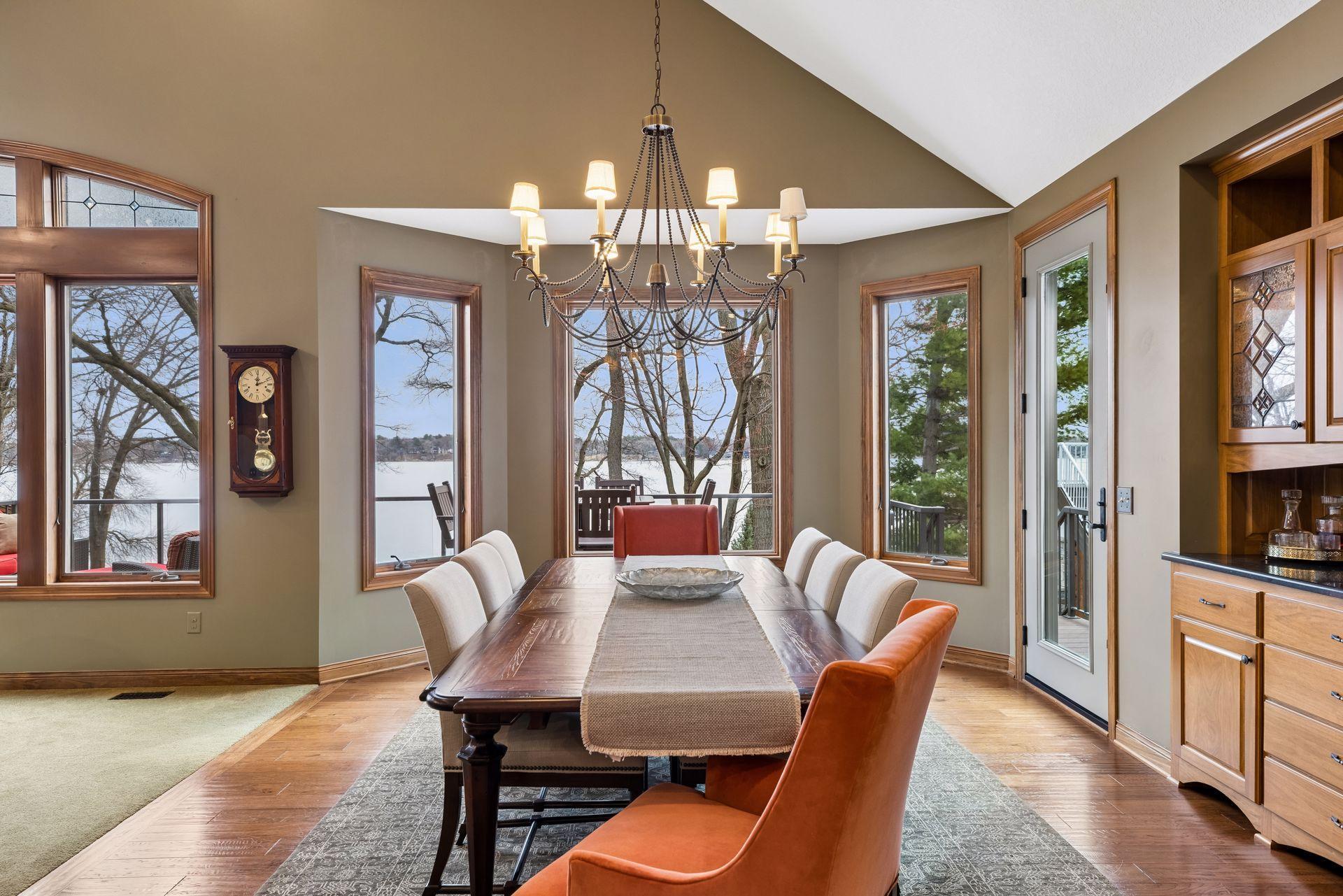 5110 Lexington Avenue N