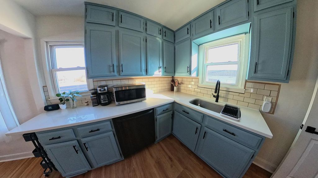 Photo of 584 Pelham Boulevard, Saint Paul, MN 55104 (MLS # 7018085)