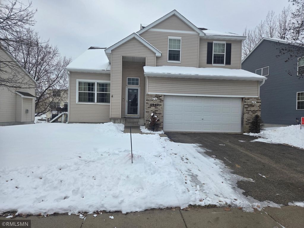 Photo of 6902 Falmouth Curve, Shakopee, MN 55379 (MLS # 7024683)