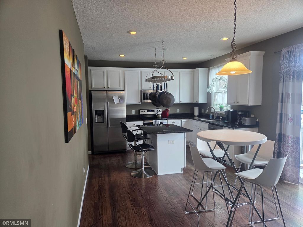 Photo of 6902 Falmouth Curve, Shakopee, MN 55379 (MLS # 7024683)