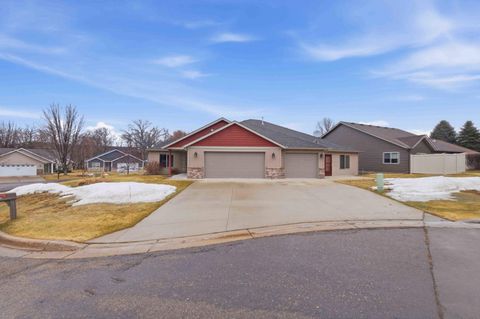 Photo of 932 Oak Pond Court, Sartell, MN 56377 (MLS # 7030690)
