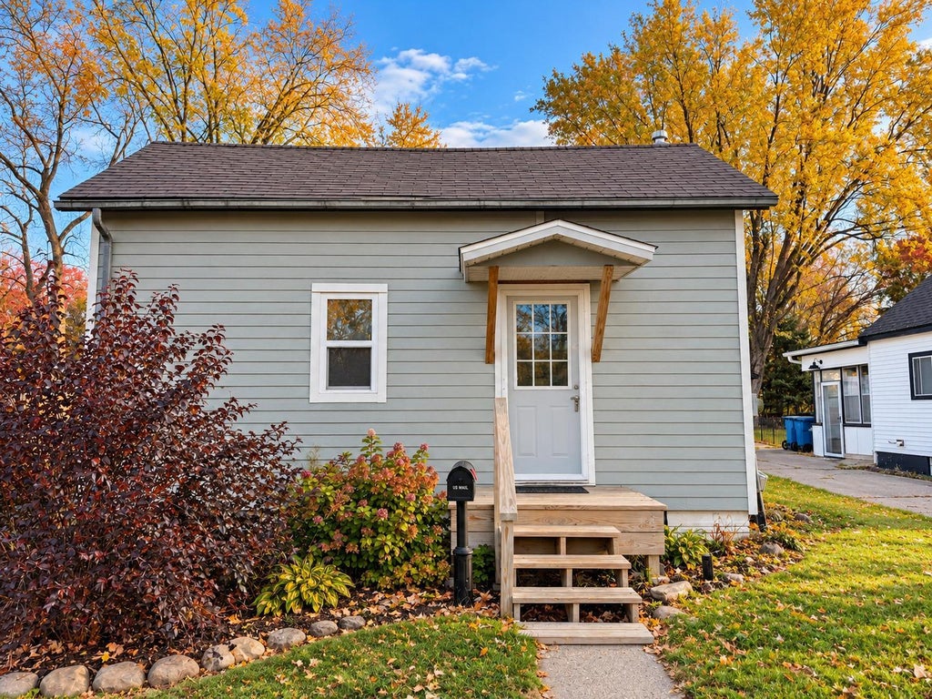 Photo of 135 Chamberlain Street, Rice Lake, WI 54868 (MLS # 7162092)