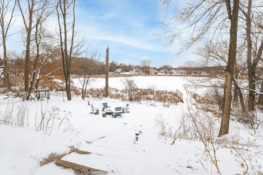 Photo of 4317 Oak Ridge Court, Vadnais Heights, MN 55127 (MLS # 7039182)