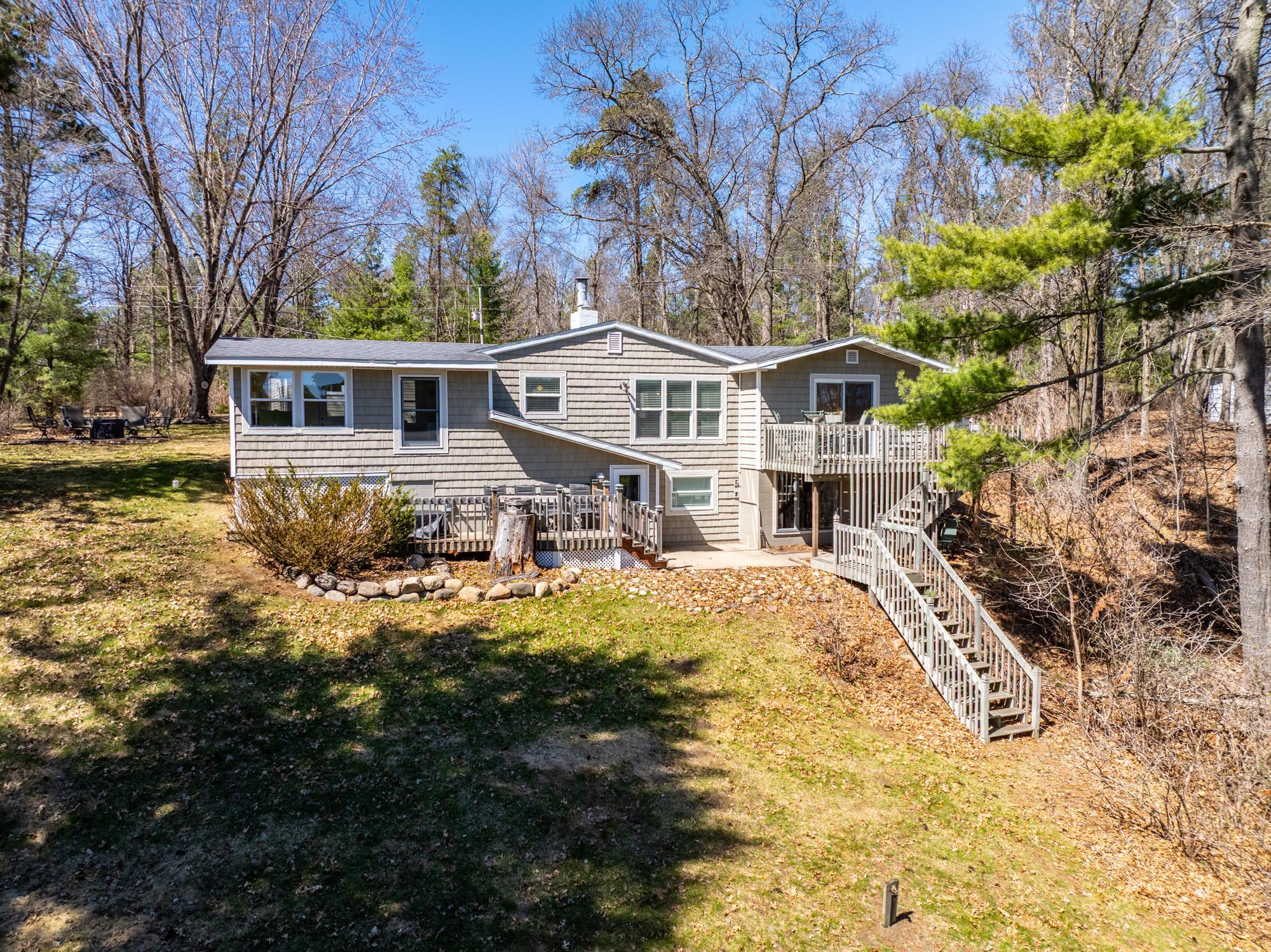 31378 Lakeside Avenue