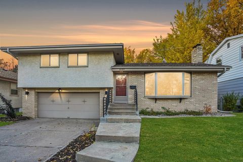 1237 Hamline Avenue N Saint Paul MN 55108