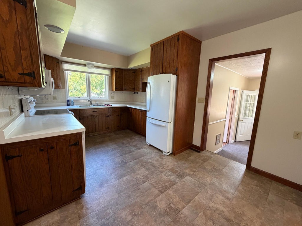 Photo of 501 Center Street E, Roseau, MN 56751 (MLS # 7141568)