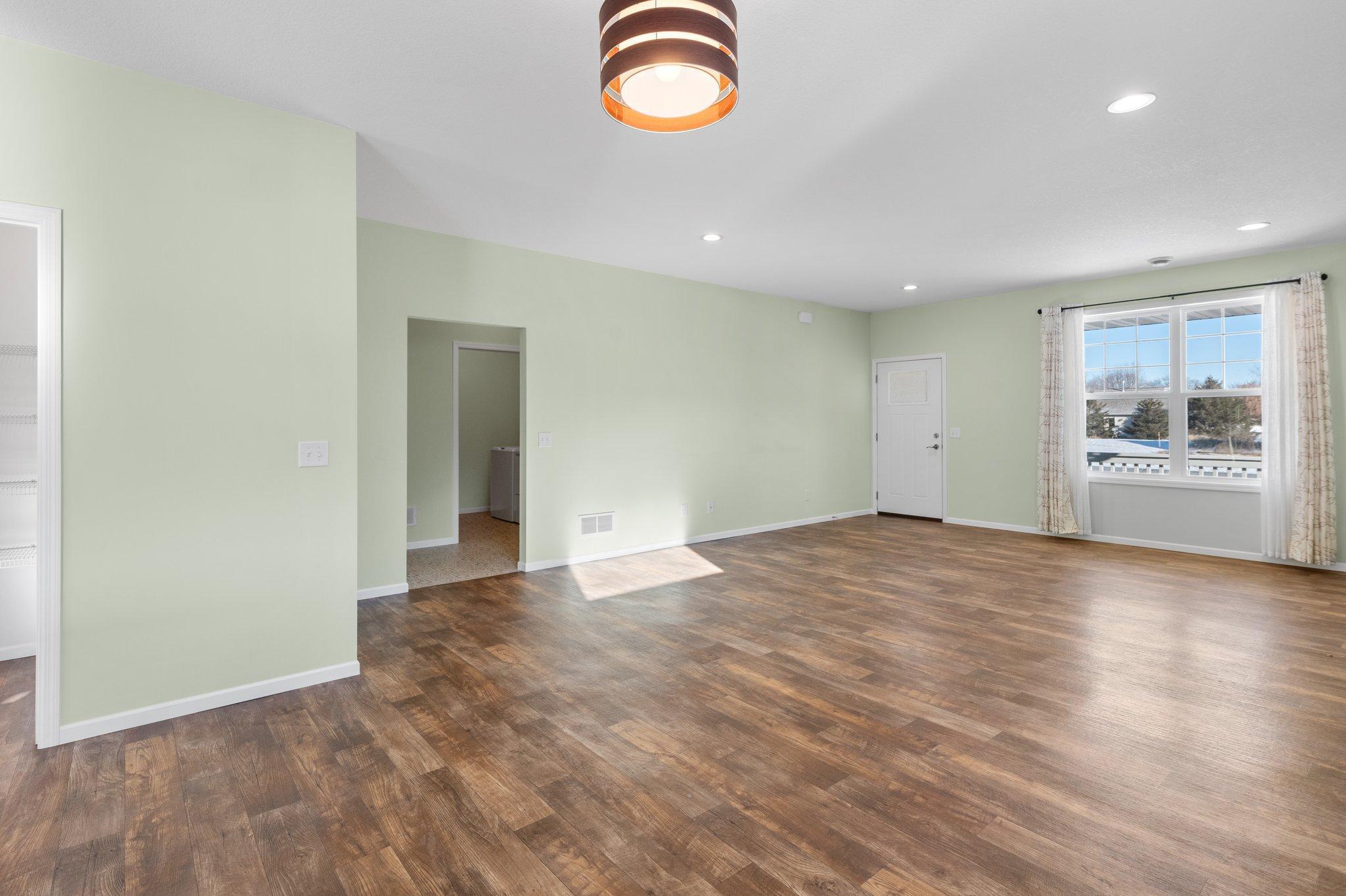 182 Sandpiper Circle