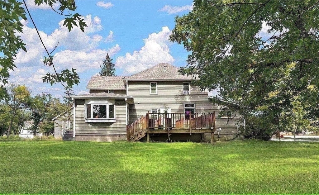 Photo of 404 W Main Street, Morristown, MN 55052 (MLS # 7147076)