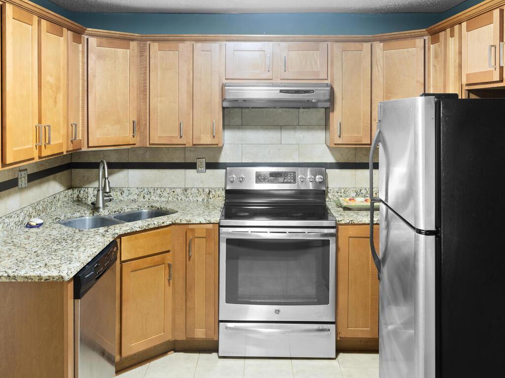 1580 Wheelock Lane 104