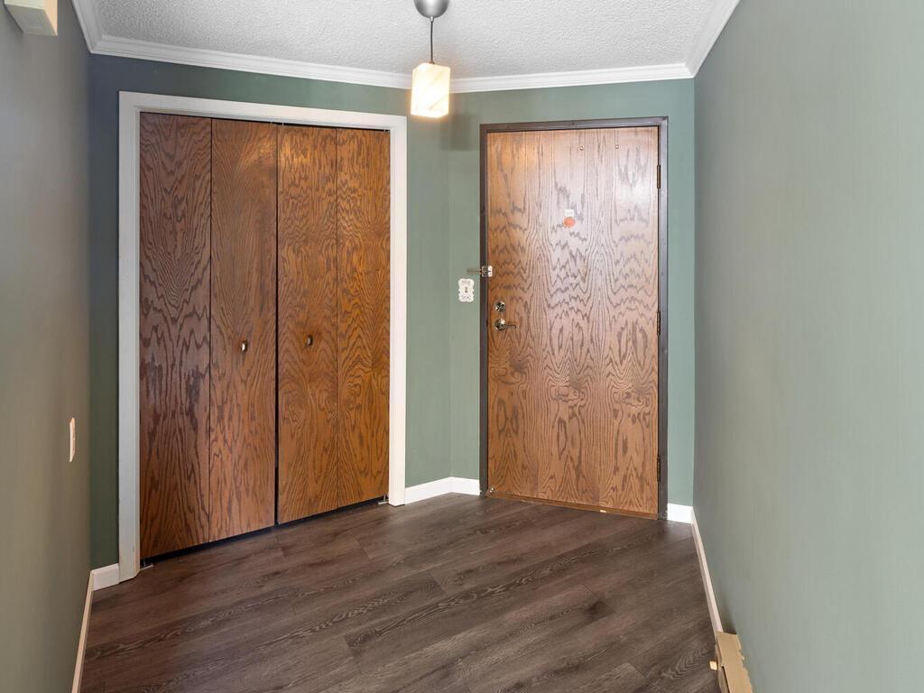 1580 Wheelock Lane 104