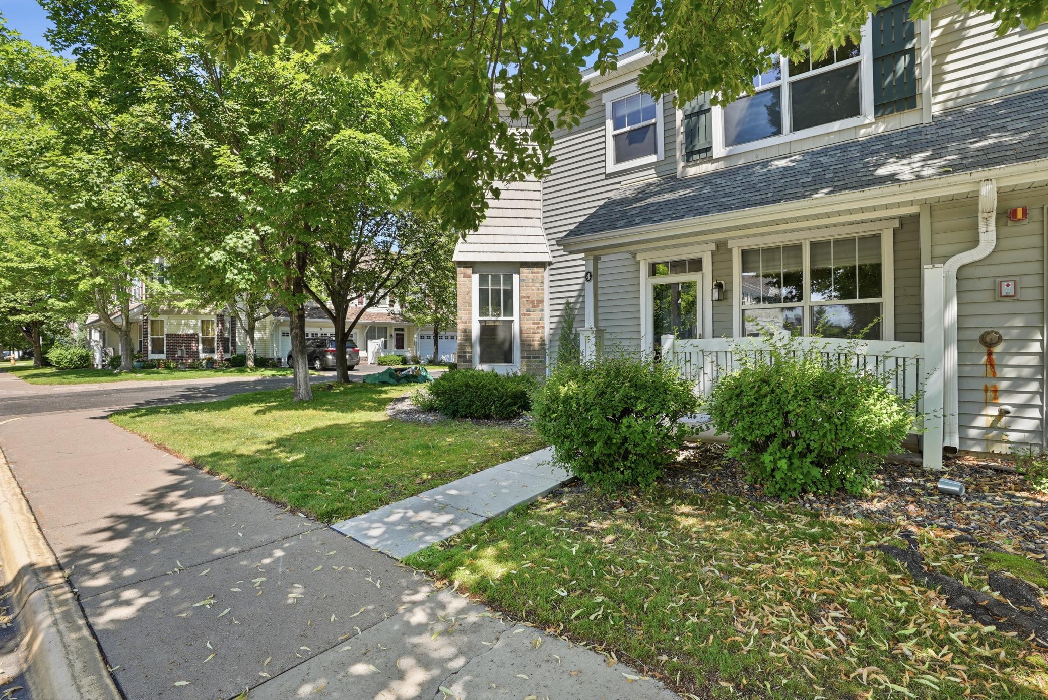 1601 Woodlynn Avenue 4