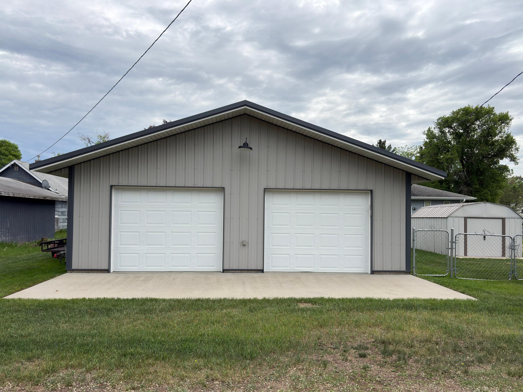 615 3rd Street W