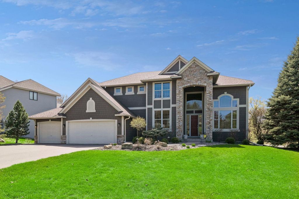 Photo of 1997 Topaz Drive, Chanhassen, MN 55317 (MLS # 7056526)