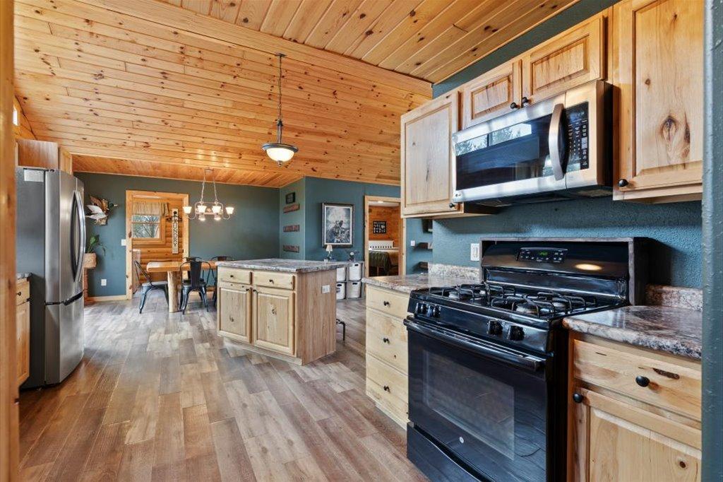 7367 Hunter Circle