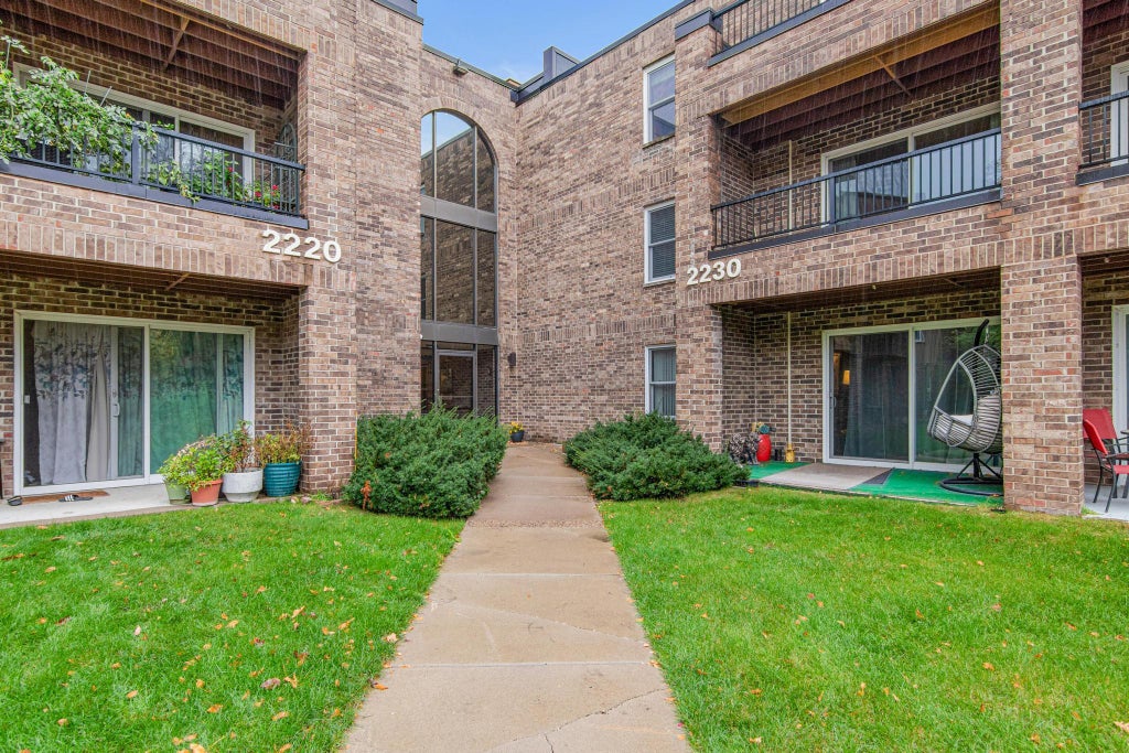 Photo of 2230 Midland Grove Road #305, Roseville, MN 55113 (MLS # 7160233)