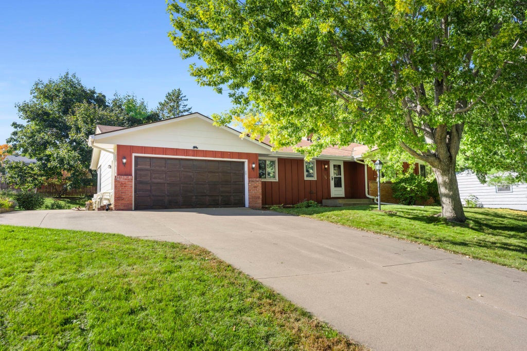 Photo of 13406 Washburn Avenue S, Burnsville, MN 55337 (MLS # 7130684)