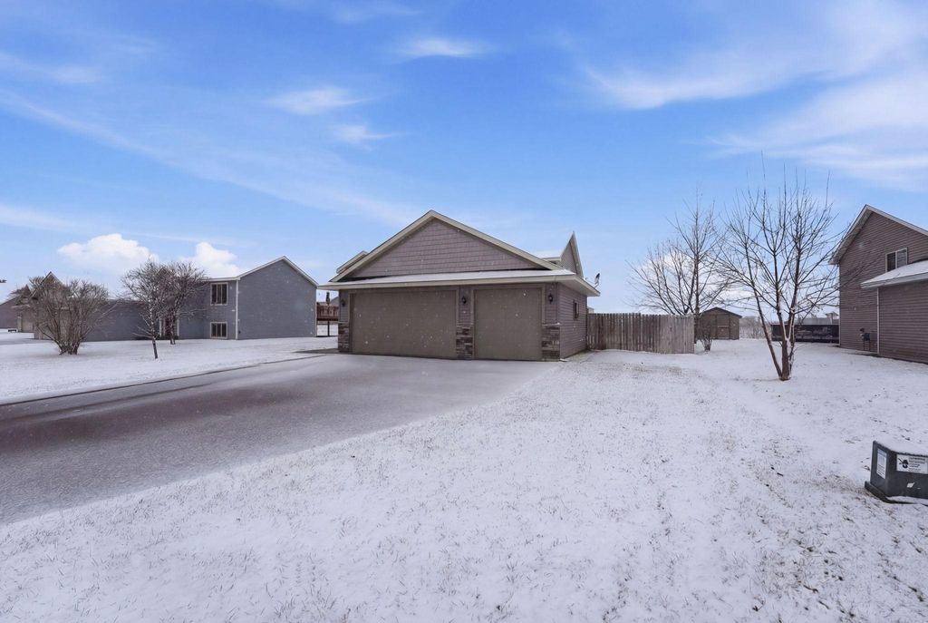 Photo of 811 2nd Avenue SW, Rice, MN 56367 (MLS # 7034937)