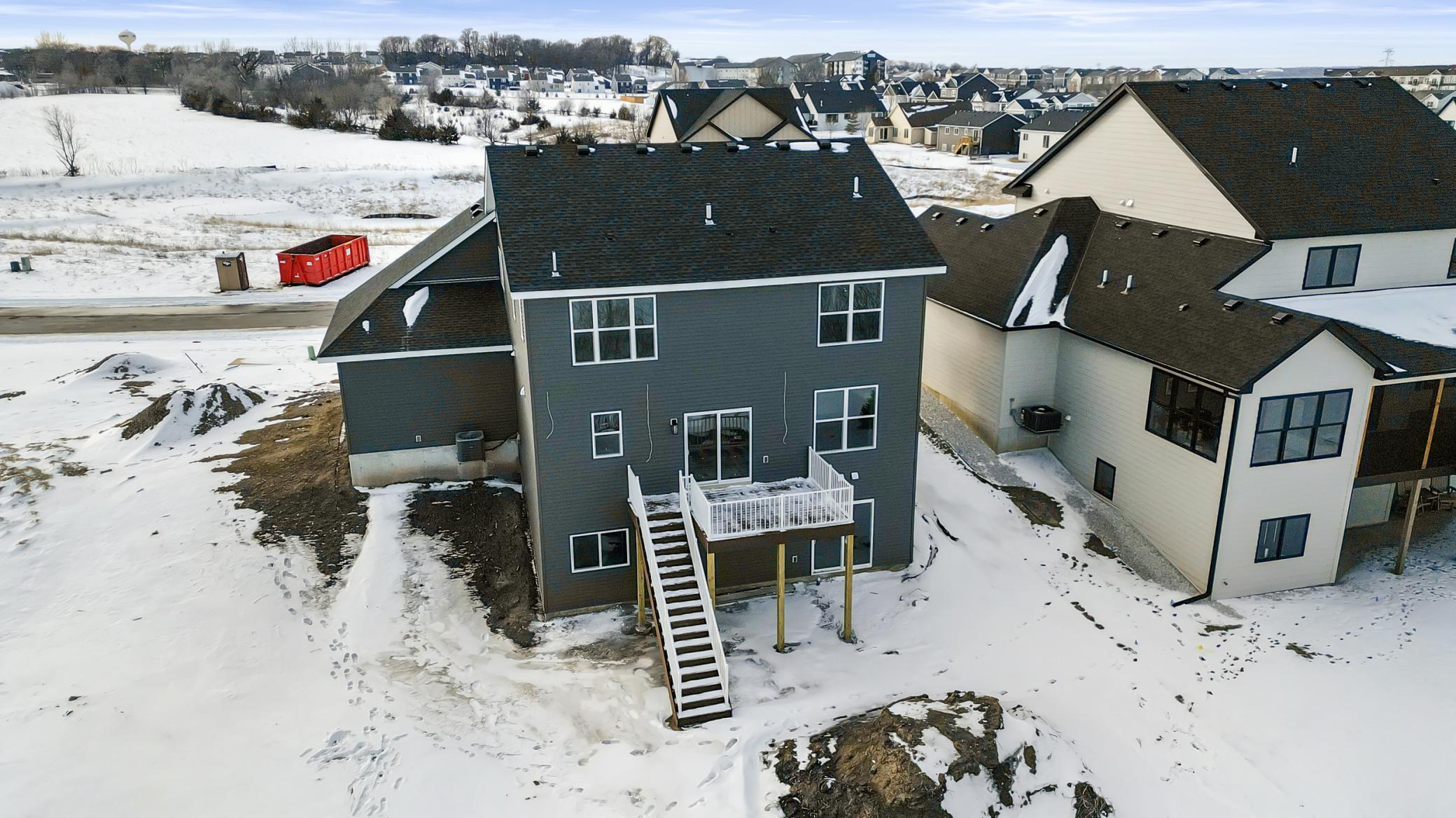 2009 Lusitano Street